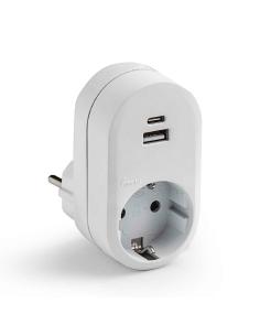 Adaptador 1 toma 2p+t schuko con 2 usb (a + c) ip20 blanco 8429760829454 40932 FAMATEL